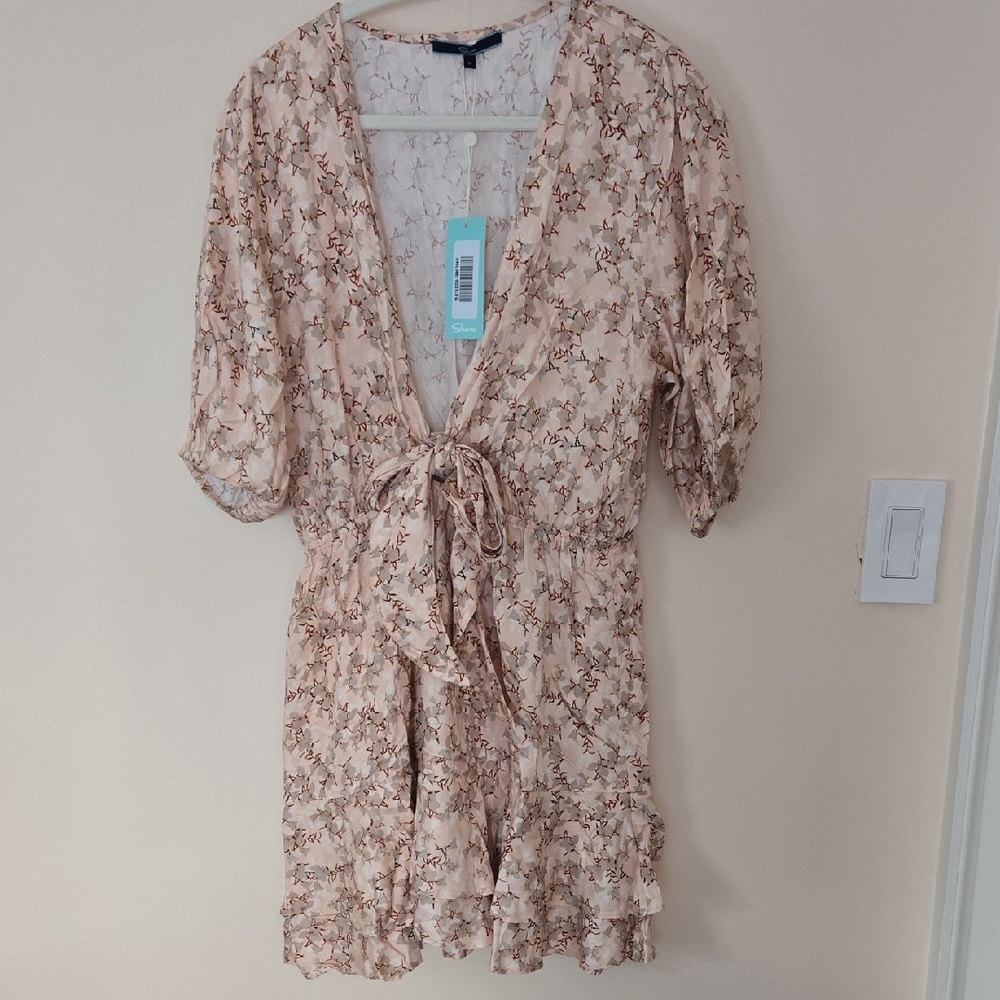 Shore Brand Pink Floral Mini Dress Size Lg. NWT Short Sleeve